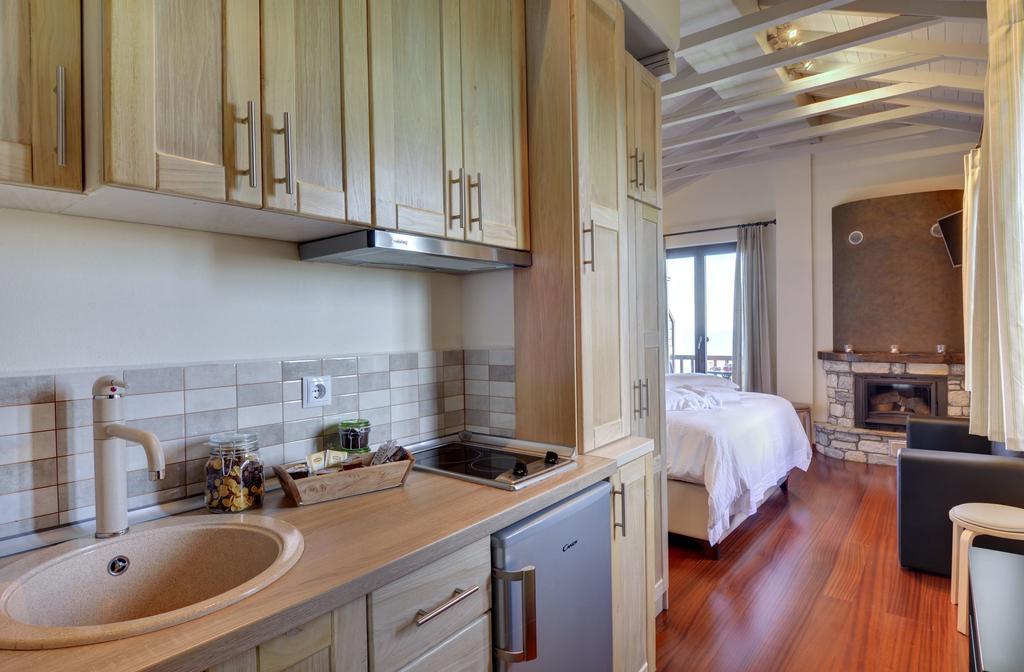 Appartement Mple Feggari à Mourésion Extérieur photo
